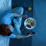 Alimentos para dormir mejor: cuáles son y cómo consumirlos